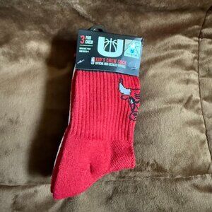 NBA Kid's Chicago Bulls 3 Pair Quarter Crew Socks.